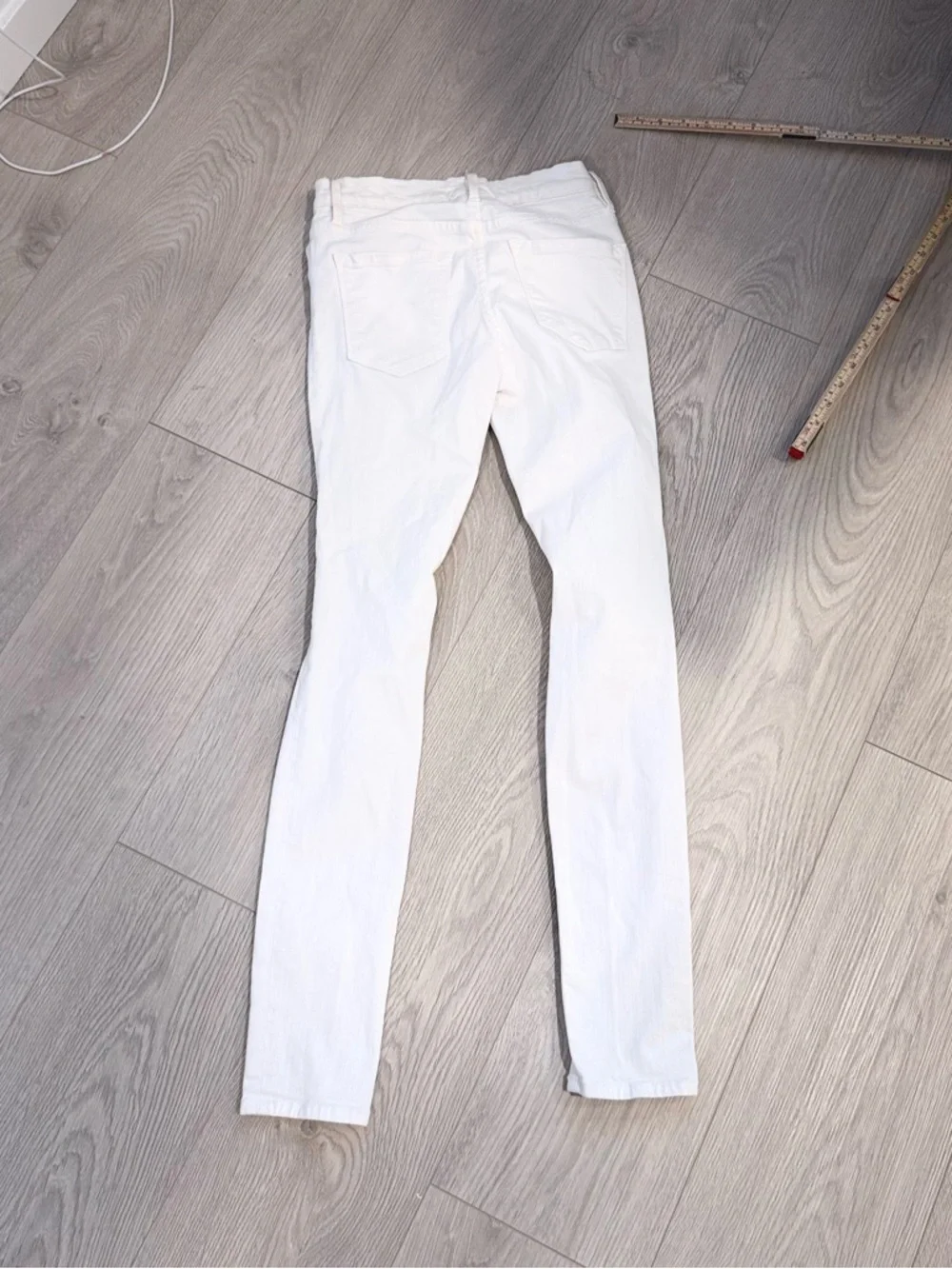 Frame Denim White Ripped Skinny Jeans - Picture 7 of 8